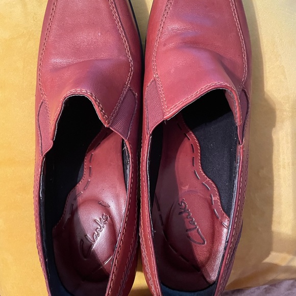 Vintage Clark’s Shoes - Picture 9 of 11